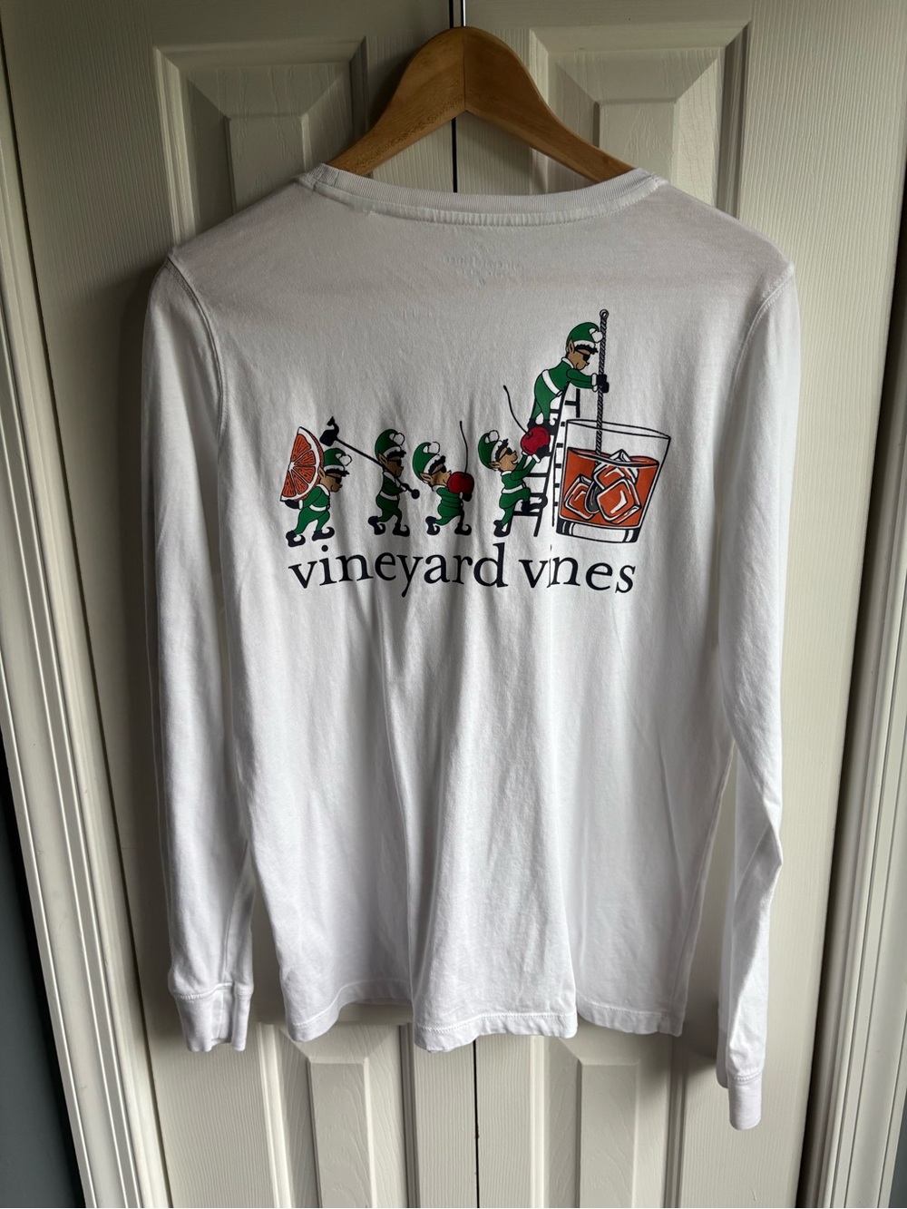 Vineyard Vines Mens White Holiday Elves Cocktail Graphic Long Sleeve Shirt M